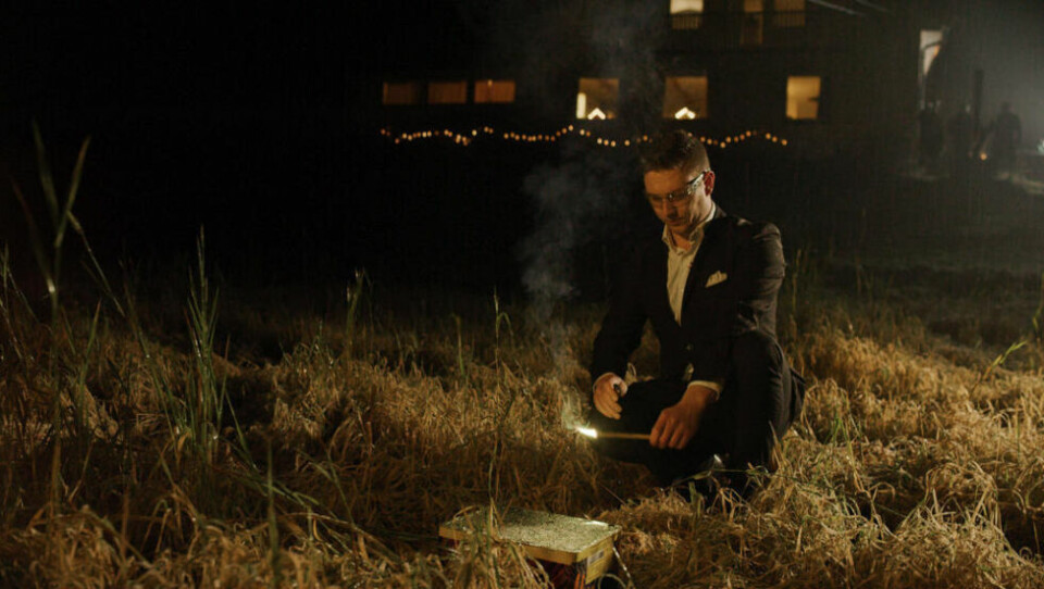 BRK BRILLER. Trygg bruk av fyrverkeri er tema i Brannvernforeningens nasjonale kampanje #jegvilse. Kampanjen varer fra 27. til 31. desember, og årets hovedfokus er bruk av beskyttelsesbriller i forbindelse med oppskyting av fyrverkeri. BRK BRILLER. Trygg bruk av fyrverkeri er tema i Brannvernforeningens nasjonale kampanje #jegvilse. Kampanjen varer fra 27. til 31. desember, og årets hovedfokus er bruk av beskyttelsesbriller i forbindelse med oppskyting av fyrverkeri. Foto: Brannvernforeningen