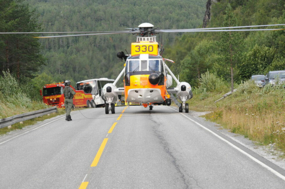 ULYKKE. Det er ikke bare i tunnelene at det skjer ulykker, også her som i denne ulykken ved Kvarv har det gått menneskeliv tapt. ULYKKE. Det er ikke bare i tunnelene at det skjer ulykker, også her som i denne ulykken ved Kvarv har det gått menneskeliv tapt. Foto: Foto: Arild Bjørnbakk