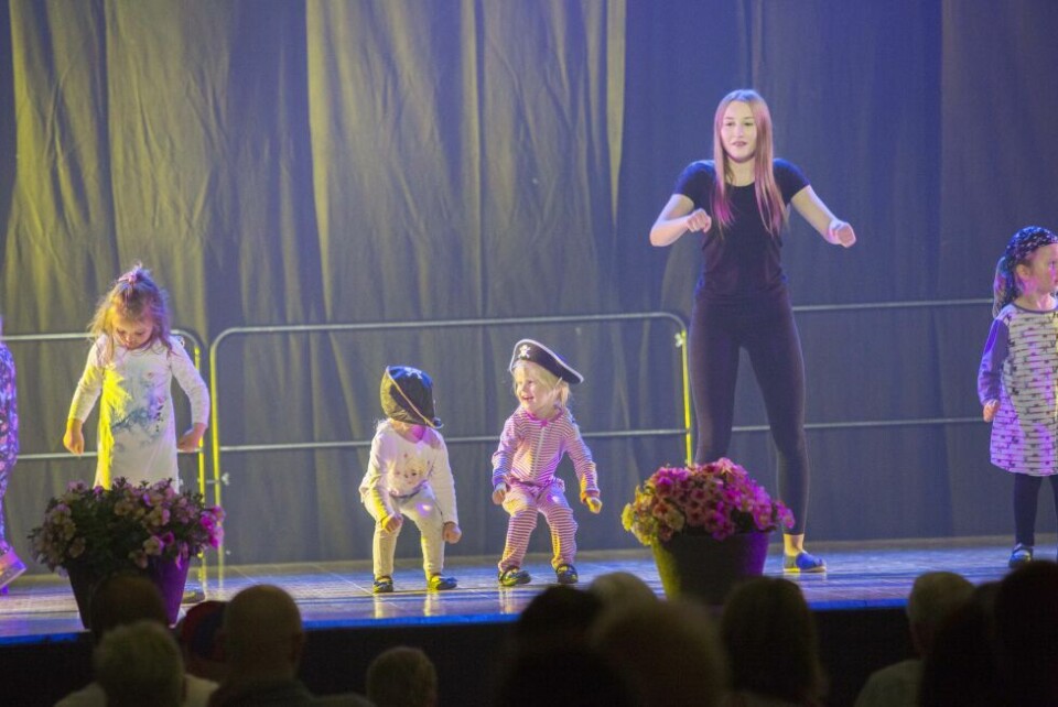 Barneshowet 'Dance with me tonight'Fra Dans Fauskes barneshow 10. juni 2017