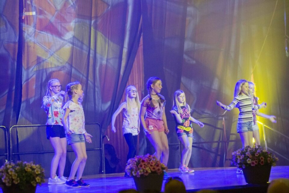 Barneshowet 'Dance with me tonight'Fra Dans Fauskes barneshow 10. juni 2017