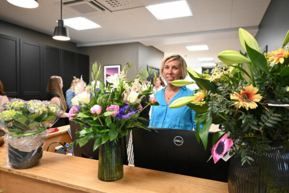 TOPPLEDER. Mia Grundstrøm er administrerende direktør i Colosseum tannlege, og en av de mange tilreisende i forbindelse med åpningsfesten. TOPPLEDER. Mia Grundstrøm er administrerende direktør i Colosseum tannlege, og en av de mange tilreisende i forbindelse med åpningsfesten.