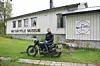HISTORIE PÅ HJUL. Arctic Circle Classic Motorcycle Museum er Benny Sætermos store hobby. Til daglig jobber han på nasjonalparksenteret i Saltdal.