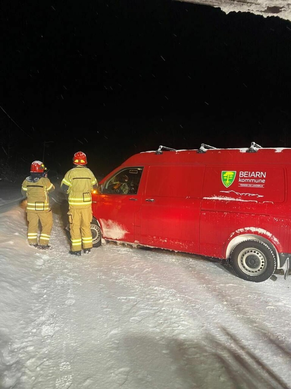 ALARMEN GIKK. Mandag kveld gikk kommune-alarmen da det ble frykt for en gass-eksplosjon på Tollå. Hendelsen utløste kriseberedskap i kommunen. ALARMEN GIKK. Mandag kveld gikk kommune-alarmen da det ble frykt for en gass-eksplosjon på Tollå. Hendelsen utløste kriseberedskap i kommunen. Foto: André Kristoffersen