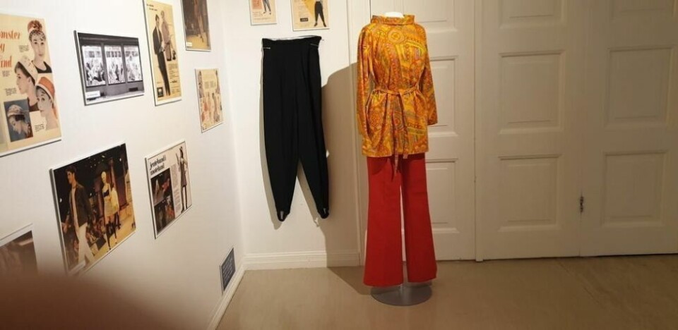 SLENGBUKSER. Godt voksne damer kjenner gjerne igjen denne klassikeren. SLENGBUKSER. Godt voksne damer kjenner gjerne igjen denne klassikeren. Foto: Julie Trulsvik Rasmussen