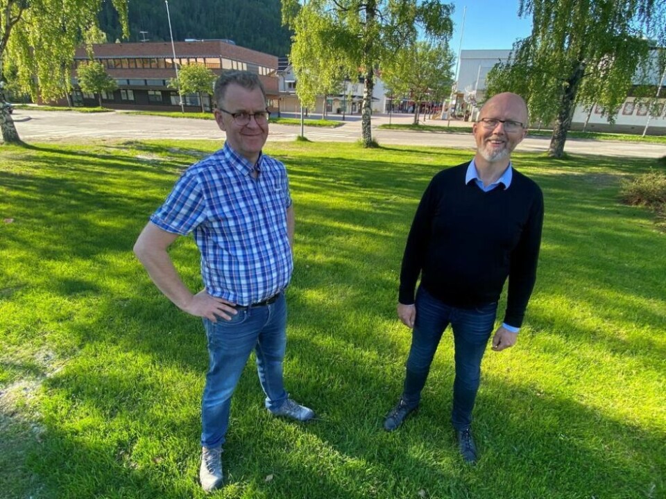 JA-MENN. Sverre Breivik og Ole Bøhlerengen var samstemte i formannskapet. JA-MENN. Sverre Breivik og Ole Bøhlerengen var samstemte i formannskapet. Foto: Helge Simonsen