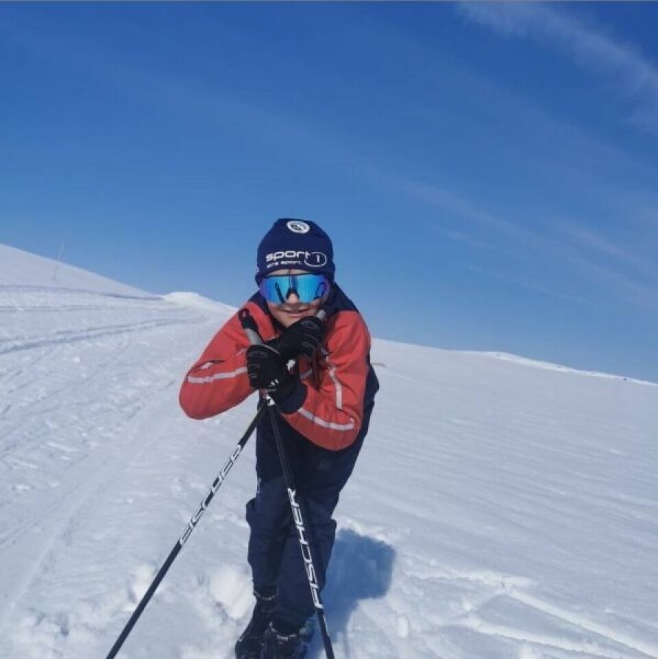 Deltakerne kunne nyte et herlig vårvær på sin skitur i Reinhornrennet i år. Deltakerne kunne nyte et herlig vårvær på sin skitur i Reinhornrennet i år. Foto: Torfinn Troli