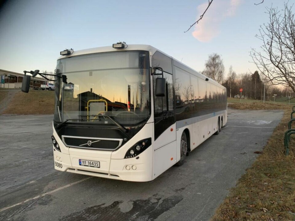 OMKJØRING. Bussene mellom Bodø og Fauske kjører via Misvær på grunn av raset som sperrer Riksvei 80. OMKJØRING. Bussene mellom Bodø og Fauske kjører via Misvær på grunn av raset som sperrer Riksvei 80. Foto: Frank Øvrewall