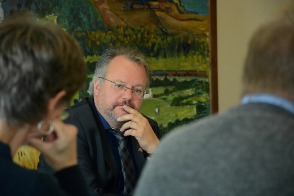 SA OPP. Geir Mikkelsen sa nylig opp stillingen som kommunedirektør i Fauske kommune, og det var slett ikke overraskende mener journalist Helge Simonsen. SA OPP. Geir Mikkelsen sa nylig opp stillingen som kommunedirektør i Fauske kommune, og det var slett ikke overraskende mener journalist Helge Simonsen.