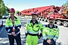 FORNØYD. Lars Wivesoll, byggeleder i statnett, Rune Flakk, transportansvarlig og Tore Brunstad, fagtekniker i driftsområde Nordland. Foto: Tarjei Abelsen