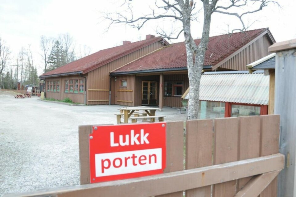 SOLGT. Fauske kommune solgte den gamle skolen på Kosmo i 2019. Nå vil de nye eierne lage et nytt boligfelt. SOLGT. Fauske kommune solgte den gamle skolen på Kosmo i 2019. Nå vil de nye eierne lage et nytt boligfelt. Foto: Frank Øvrewall