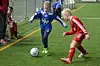 HALV PRIS. Nå blir det billigere for de yngste å spille fotball i Sprint. Her ser vi Julian Olsen som utfordrer Tobias Emil Johansen Alexandersen i en kamp for tre år siden. Det var Julian og Sprint som til slutt vant 4-3. Foto: Espen Johansen
