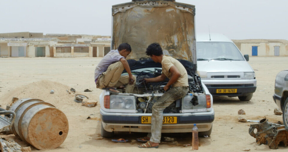 FRA FILMEN. Filmen som har norgespremiere på Fauske lørdag er en dokumentar som heter «Hamada». Den portretterer livet til en gruppe unge mennesker som bor i flyktningeleir midt i Sahara FRA FILMEN. Filmen som har norgespremiere på Fauske lørdag er en dokumentar som heter «Hamada». Den portretterer livet til en gruppe unge mennesker som bor i flyktningeleir midt i Sahara