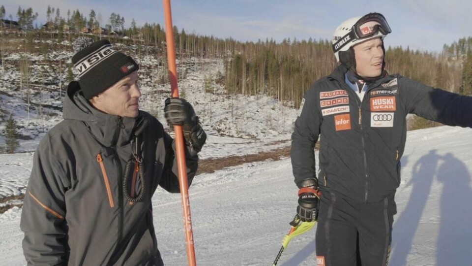 PRESTASJON. Guttorm Jakobsen var både glad og stolt da sønnen Kristoffer suste inn til andreplass i verdenscupeslalåmen i Val d'Isere søndag. - Det ligger mye hard jobb bak prestasjonen, sier Fauskeværingen som nå bor i Sverige. PRESTASJON. Guttorm Jakobsen var både glad og stolt da sønnen Kristoffer suste inn til andreplass i verdenscupeslalåmen i Val d'Isere søndag. - Det ligger mye hard jobb bak prestasjonen, sier Fauskeværingen som nå bor i Sverige. Foto: Klas Rockberg