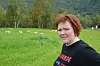 KRITISERER. Leder for Nordland sau og geit, Ann Guro Hansen, mener dagens kriterier for erstatning gir frarøver saueeiere inntekter de ville fått dersom de kunne levert dyrene sine til slakteriet. Arkivfoto: Sverre Breivik