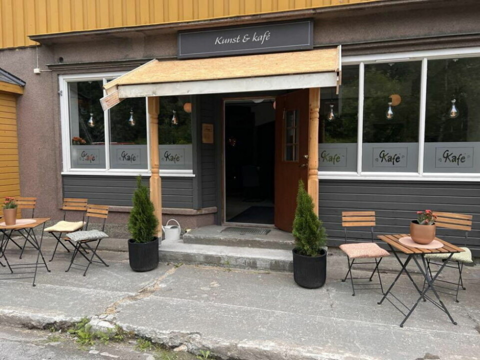 STENGT PÅ UBESTEMT TID. C Kafé i Sultijelma holder stengt en tid framover for å evaluere driften videre. STENGT PÅ UBESTEMT TID. C Kafé i Sultijelma holder stengt en tid framover for å evaluere driften videre. Foto: Espen Johansen