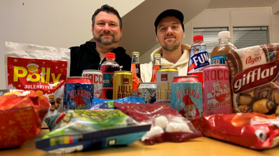 KLARE FOR TEST. Kay-Espen Pettersen og Markus Olsen i testpanelet er klare for å gyve løs på alt for mye sukker for lesernes glede.