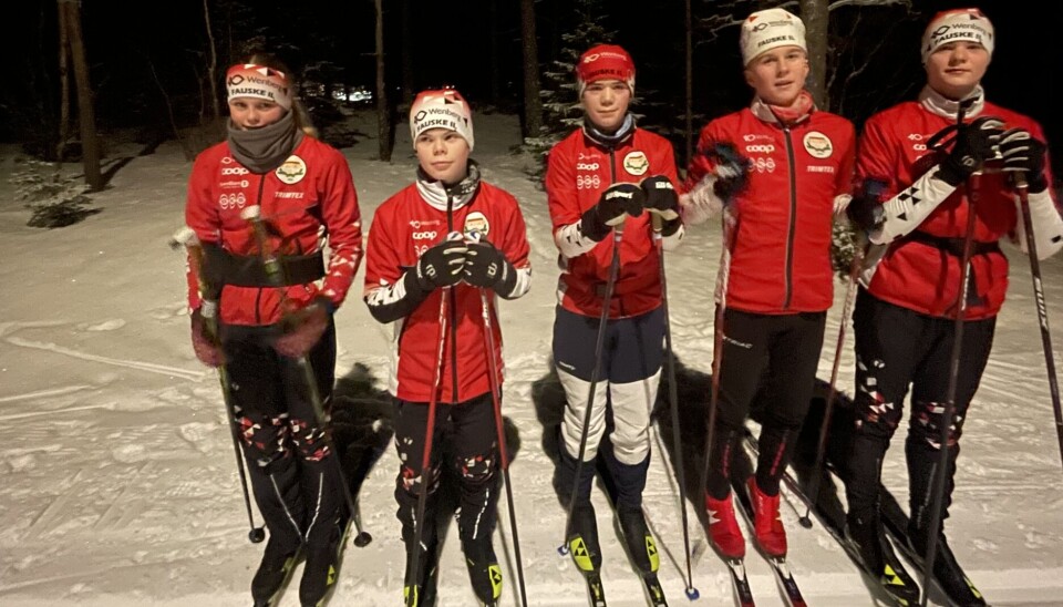 KLARE. Tara-Michell Furnes (J13), Marius Megård (G13), Aslak Godø (G13), Elias Bjørnstad (G14) og Lukas Martinussen (G14) får bryne seg mot løpere fra hele landet i Holmenkollen i helgen.