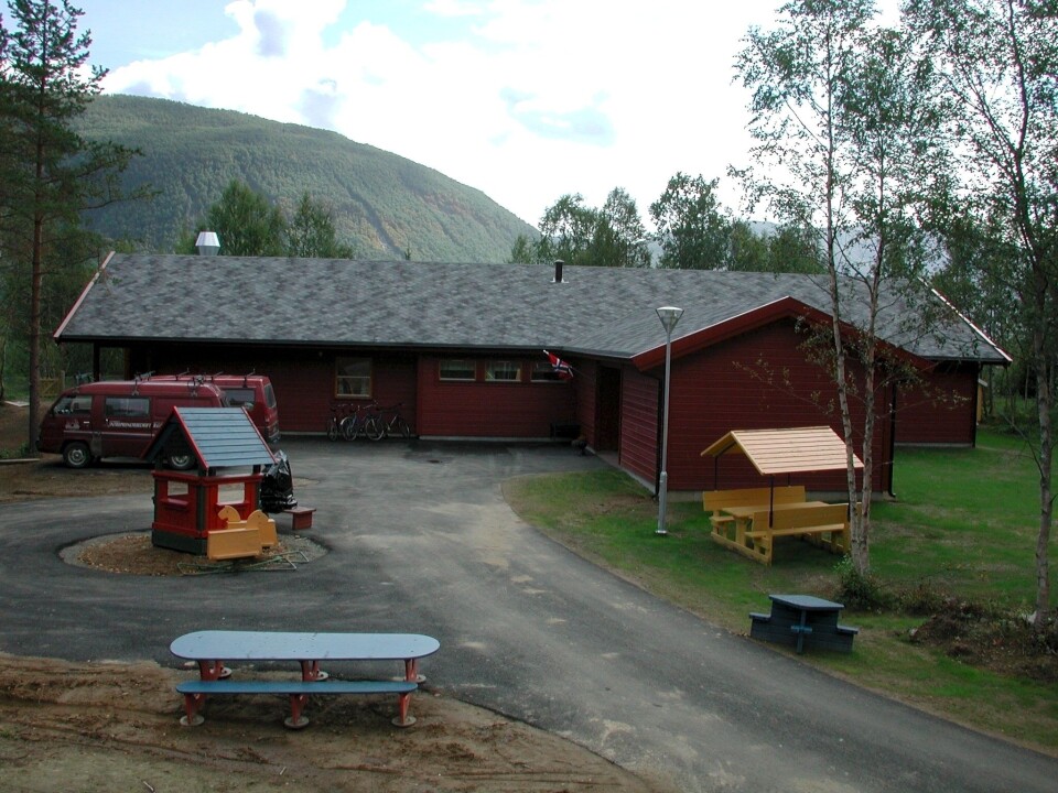 STANSET SALGET. Kommunestyret i Saltdal stanset salget av Høyjarfall barnehage til JBS Eiendom. Nå møtes de i retten om saken.