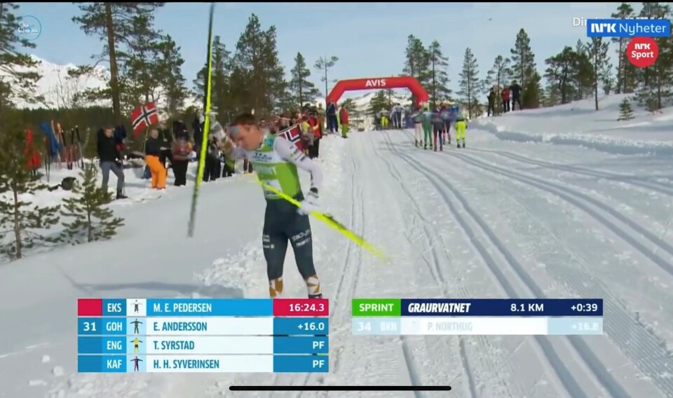 MARERITT. Vebjørn Moen kastet skiene i forbannelse i Valnesfjord.