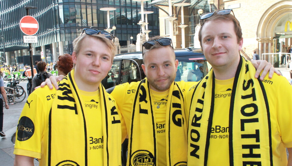 ENDELIG: Mathias Pettersen, Michael Jenssen og Jens Vangen fikk endelig realisert planene om utenlandstur med Bodø/Glimt. Nå håper de Glimt slår Tottenham på hjemmebane.