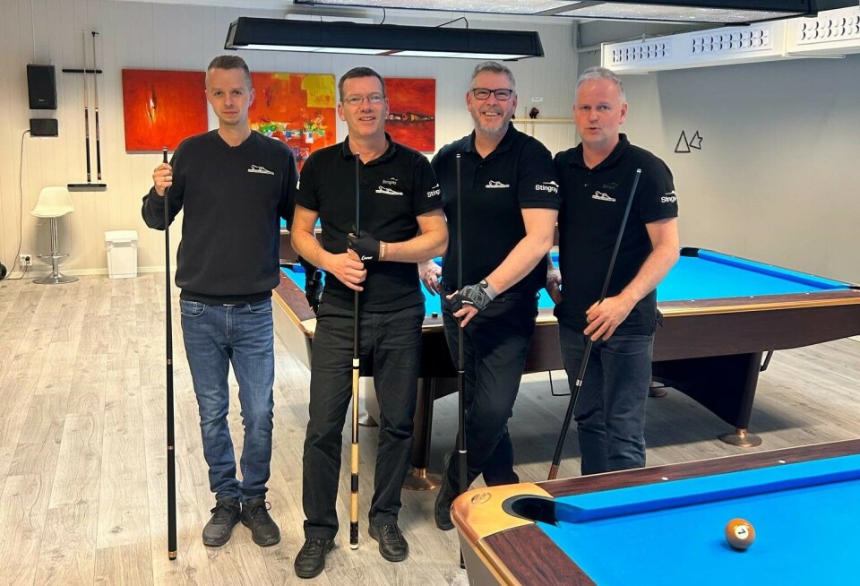 REISEKLARE. I helga sender Fauske Biljardklubb den største delegasjonen fra Nord-Norge til NM i Biljard. Fra venstre: Mats Engan, John E. Erstad, Håkon Olsen og Morten Sjø.