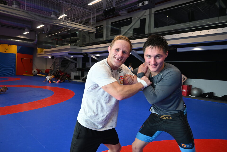 TRENINGSKAMERATER. Morten Thoresen roser Benjamins utenholdenhet, og så lenge han står på, så bestemmer han selv hvor god han vil bli, ut fra teorien: Man får igjen det man legger inn. Benjamin Hansen