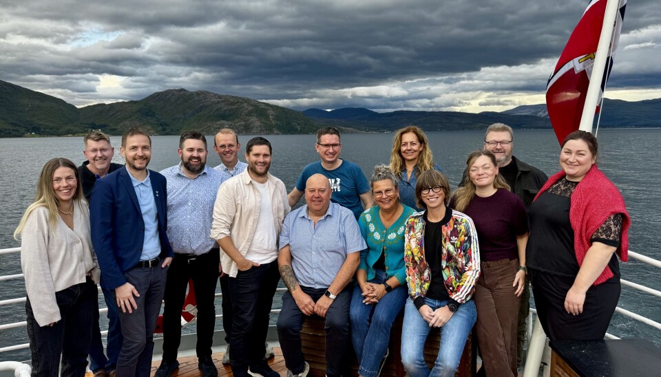 Salten regionråd består av ordførere og representanter fra alle Salten-kommunene. Her er de avbildet på vei ut Sørfoldfjorden.