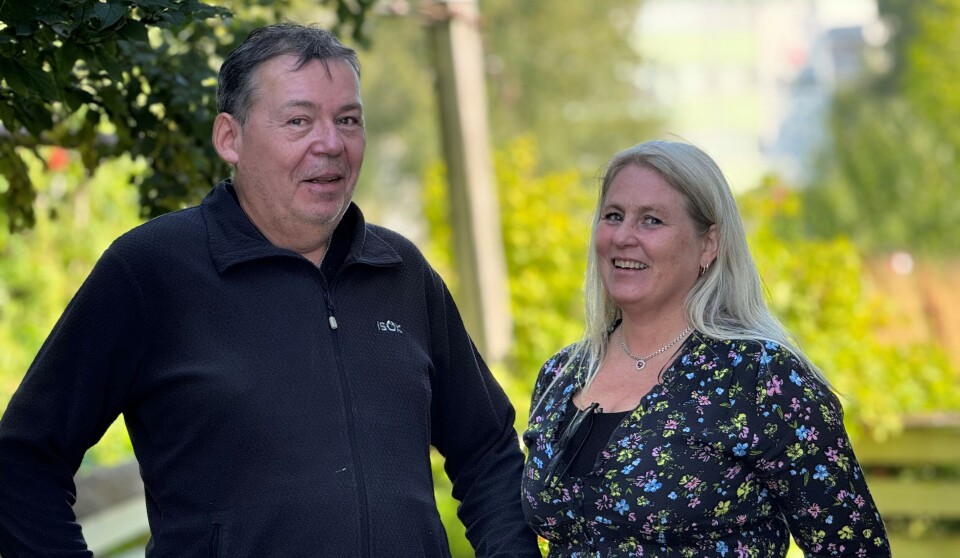 HÅPER PÅ OPPMØTE. Bjørn Skoglund i Isok og Gro-Anita Olsen i Fauske frivilligsentral håper mange tar turen til fritidsmessa.