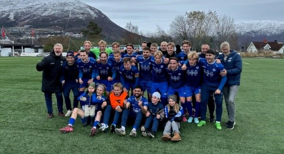 TIL TOPPS. Sprint vant 4-3 sammenlagt over Mjølner, og er med det klare for tredjedivisjon.